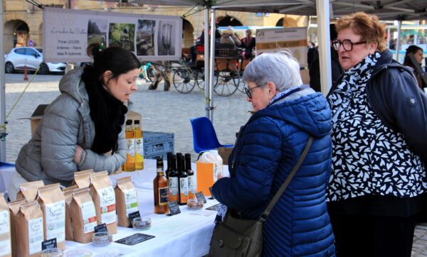 Rencontre avec les producteurs / artisans présents lors du marché "Place aux producteurs" à Charleville-Mézières